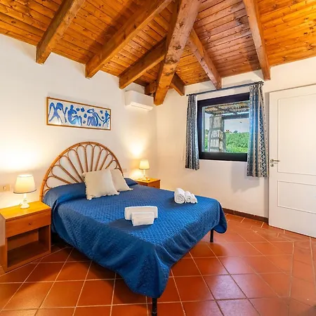Appartement Spacious Flat With Pool
