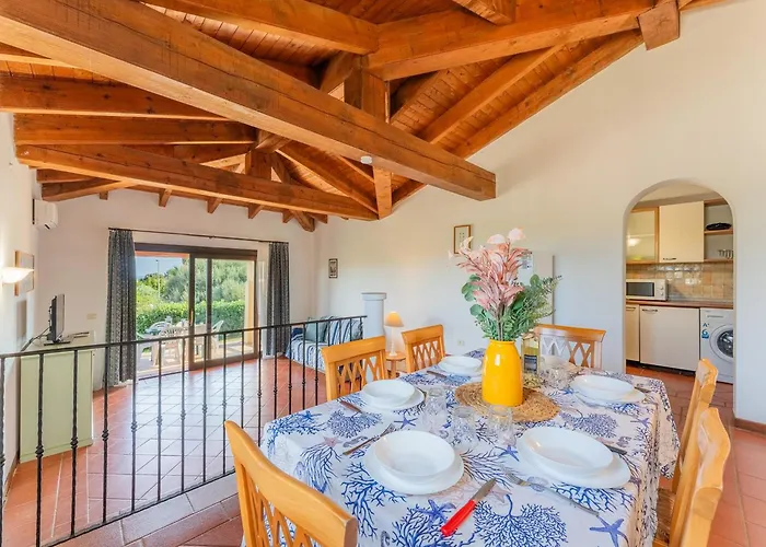 Spacious Flat With Pool Sassari